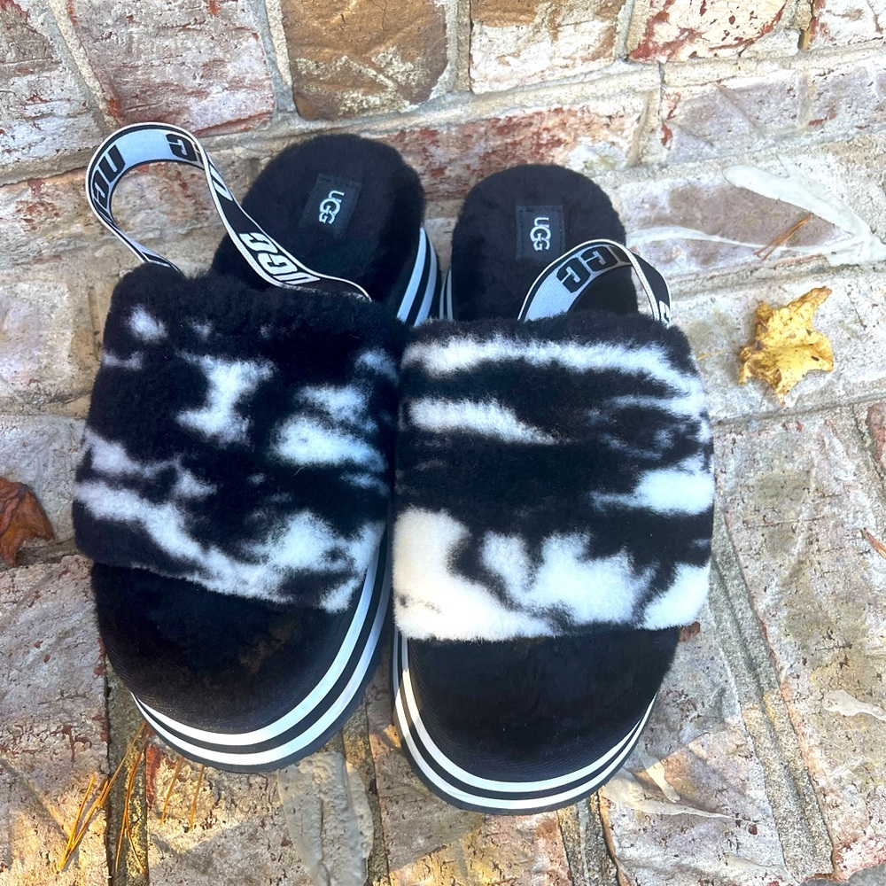 Ugg disco marble slide black and white